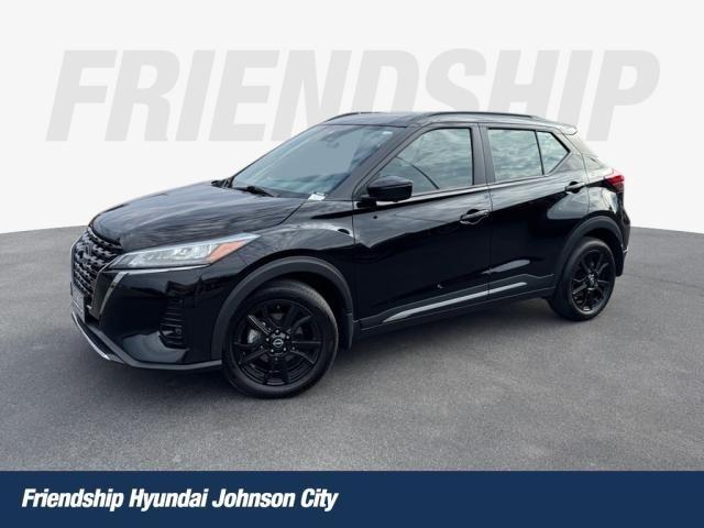 2024 Nissan Kicks SR Xtronic CVT