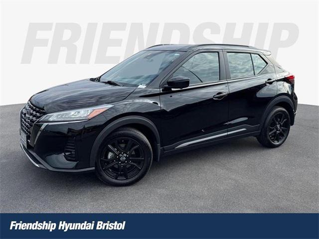 2024 Nissan Kicks SR Xtronic CVT