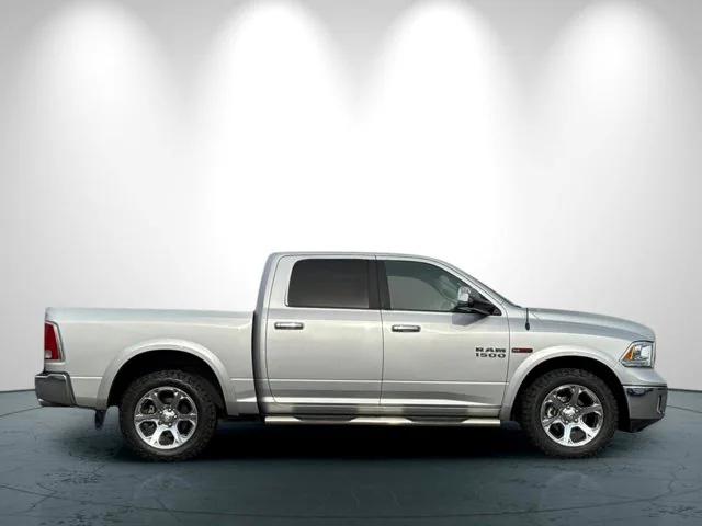 2018 RAM 1500 Laramie Crew Cab 4x4 57 Box