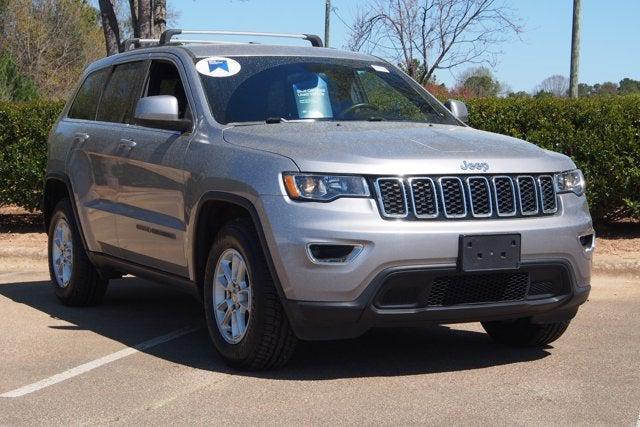 2019 Jeep Grand Cherokee Laredo 4x2