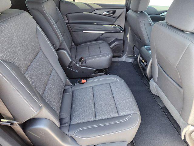 2025 Chevrolet Traverse FWD LT