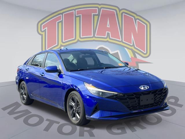 2022 Hyundai Elantra SEL [1]
