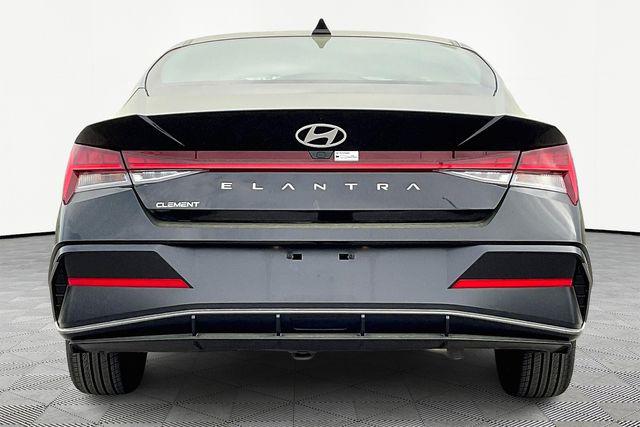 New 2025 Hyundai Elantra For Sale in Olive Branch, MS