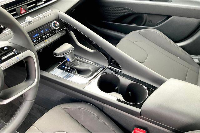 New 2025 Hyundai Elantra For Sale in Olive Branch, MS