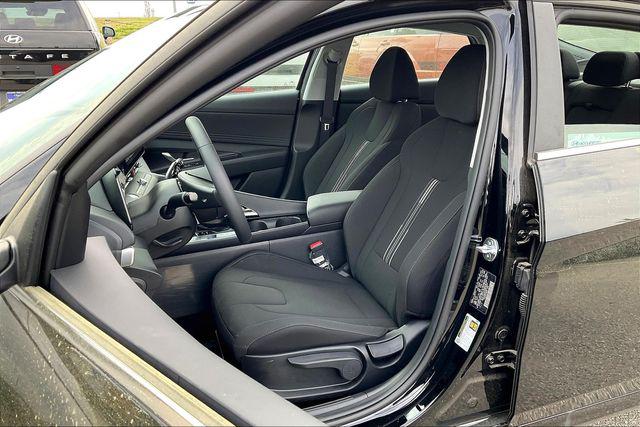 New 2025 Hyundai Elantra For Sale in Olive Branch, MS