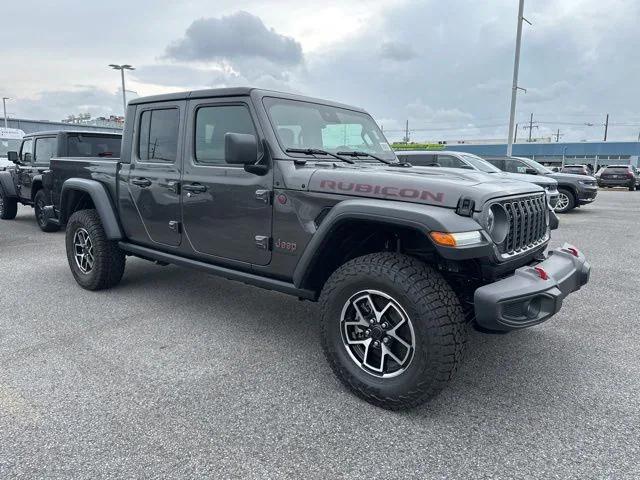 2025 Jeep Gladiator GLADIATOR RUBICON 4X4