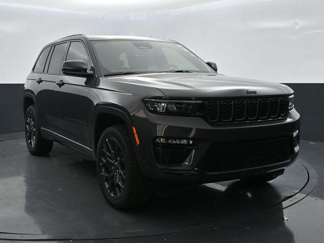 2025 Jeep Grand Cherokee GRAND CHEROKEE SUMMIT 4X4