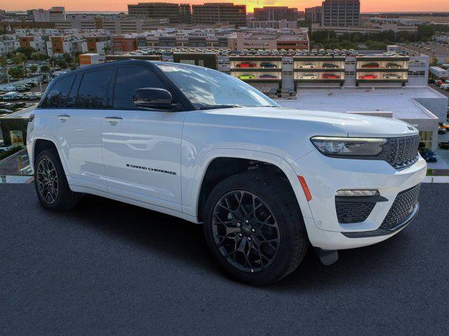 2025 Jeep Grand Cherokee GRAND CHEROKEE SUMMIT 4X4