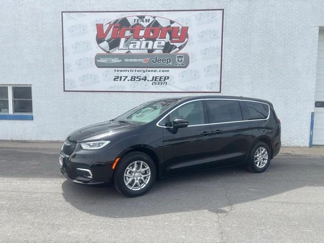2025 Chrysler Pacifica PACIFICA SELECT