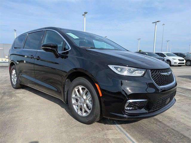 2025 Chrysler Pacifica PACIFICA SELECT