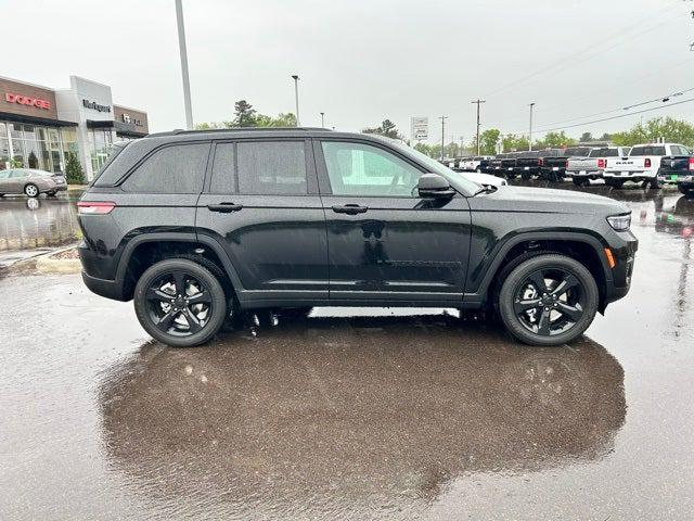 2025 Jeep Grand Cherokee GRAND CHEROKEE ALTITUDE X 4X4 2025 Jeep Grand Cherokee GRAND CHEROKEE ALTITUDE X 4X4