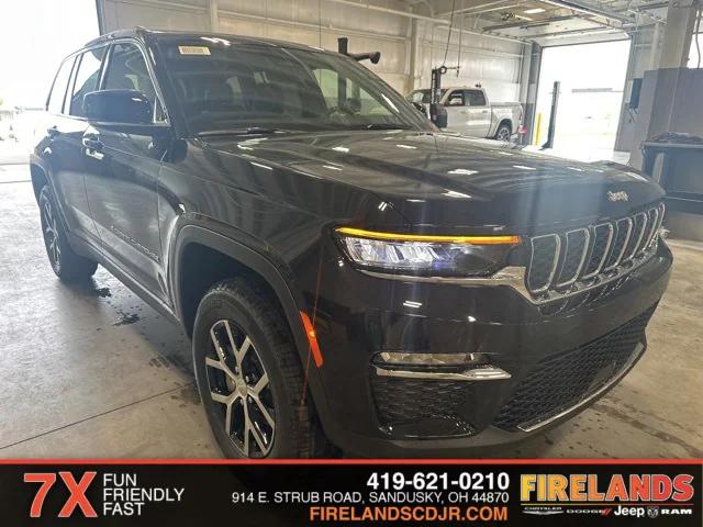 2025 Jeep Grand Cherokee GRAND CHEROKEE LIMITED 4X4