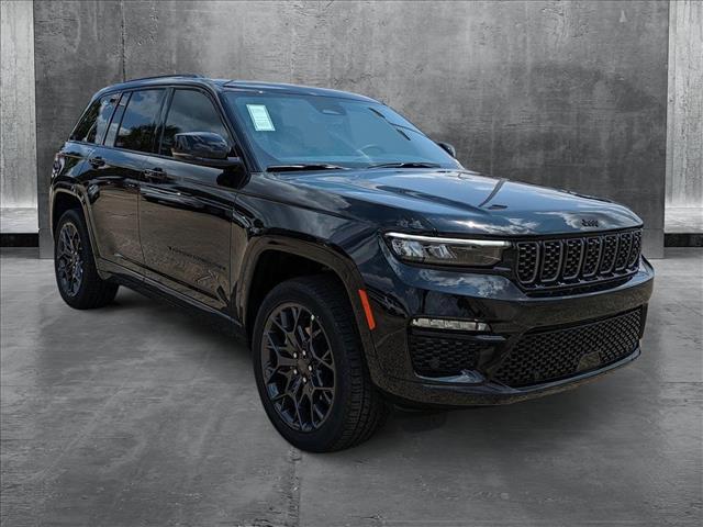 2025 Jeep Grand Cherokee GRAND CHEROKEE SUMMIT 4X4
