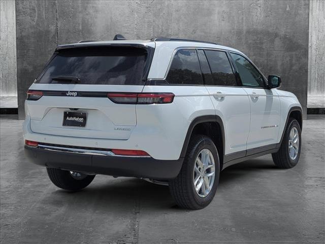 2025 Jeep Grand Cherokee GRAND CHEROKEE LAREDO X 4X2