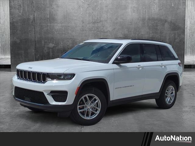 2025 Jeep Grand Cherokee GRAND CHEROKEE LAREDO X 4X2