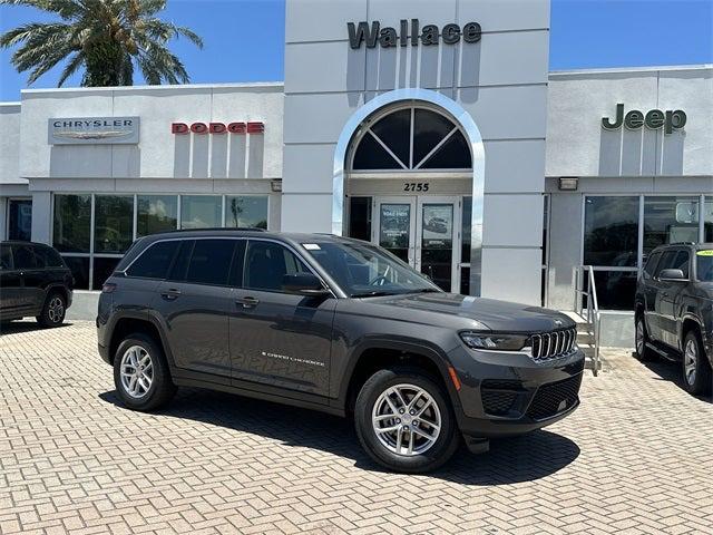 2025 Jeep Grand Cherokee GRAND CHEROKEE LAREDO X 4X4