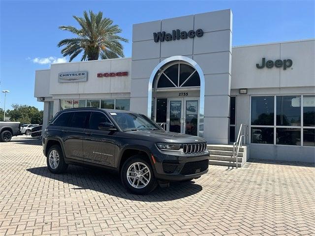 2025 Jeep Grand Cherokee GRAND CHEROKEE LAREDO X 4X4