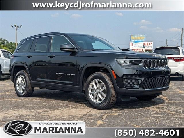 2025 Jeep Grand Cherokee GRAND CHEROKEE LAREDO X 4X2