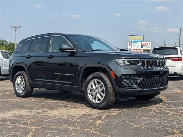 2025 Jeep Grand Cherokee GRAND CHEROKEE LAREDO X 4X2