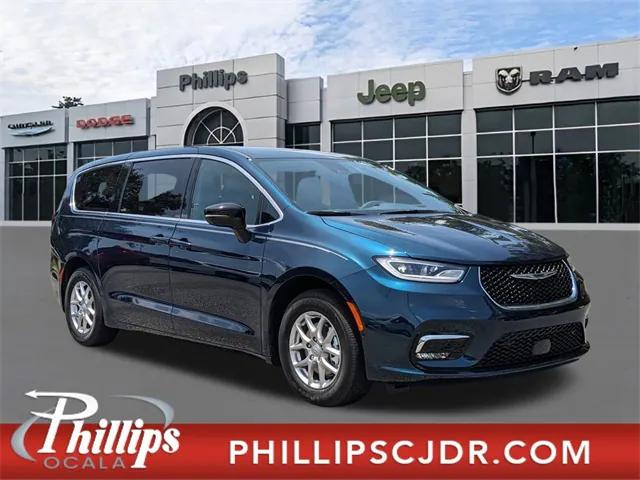 2025 Chrysler Pacifica PACIFICA SELECT