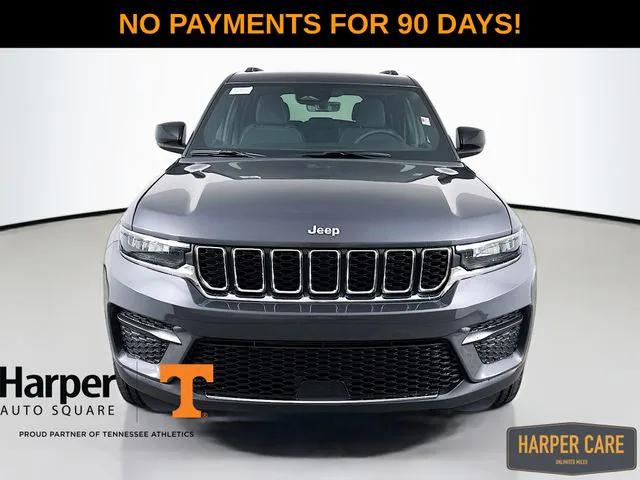 2025 Jeep Grand Cherokee GRAND CHEROKEE LAREDO 4X4