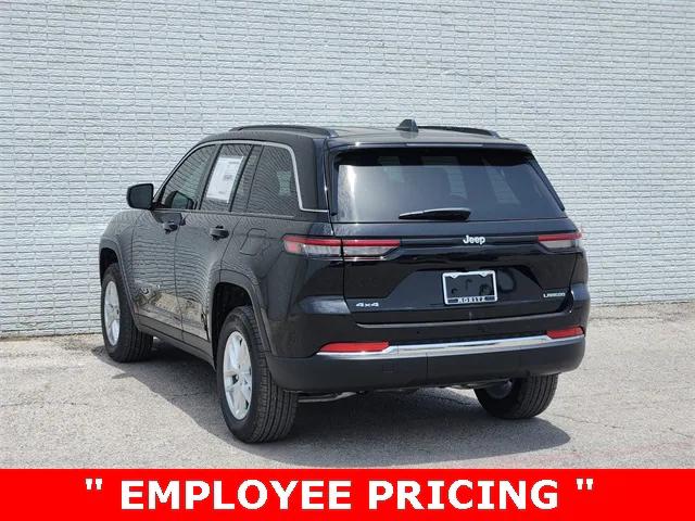 2025 Jeep Grand Cherokee GRAND CHEROKEE LAREDO X 4X4
