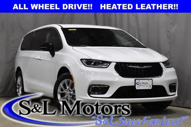2025 Chrysler Pacifica PACIFICA SELECT AWD