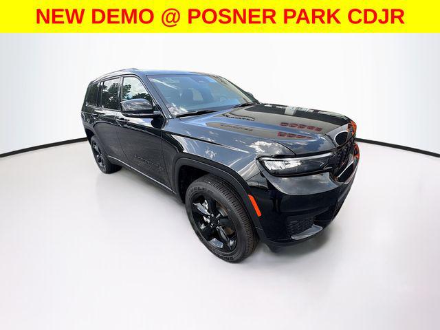2025 Jeep Grand Cherokee GRAND CHEROKEE L ALTITUDE X 4X2