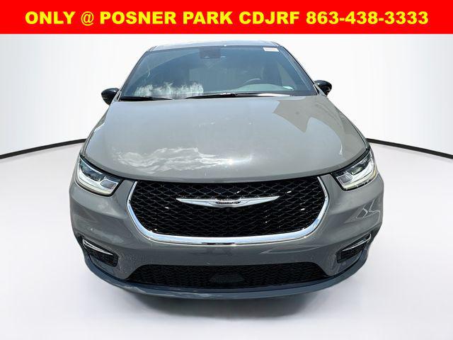 2025 Chrysler Pacifica PACIFICA SELECT