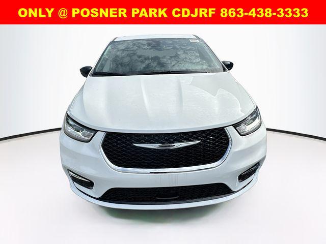 2025 Chrysler Pacifica PACIFICA SELECT