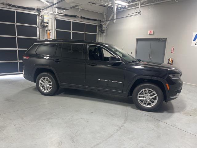 2025 Jeep Grand Cherokee GRAND CHEROKEE L LAREDO X 4X2