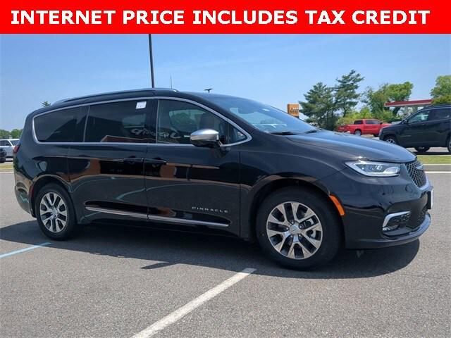 2025 Chrysler Pacifica Hybrid PACIFICA PLUG-IN HYBRID PINNACLE