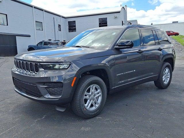 2025 Jeep Grand Cherokee GRAND CHEROKEE LAREDO 4X4