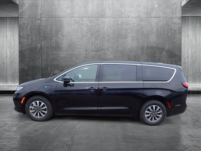 2025 Chrysler Pacifica Hybrid PACIFICA PLUG-IN HYBRID SELECT