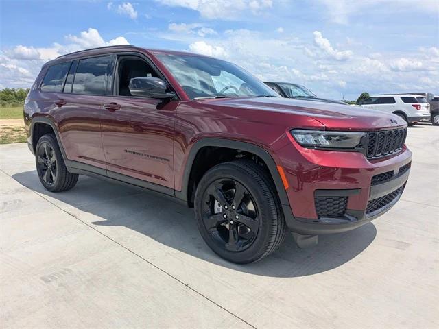 2025 Jeep Grand Cherokee GRAND CHEROKEE L ALTITUDE 4X2