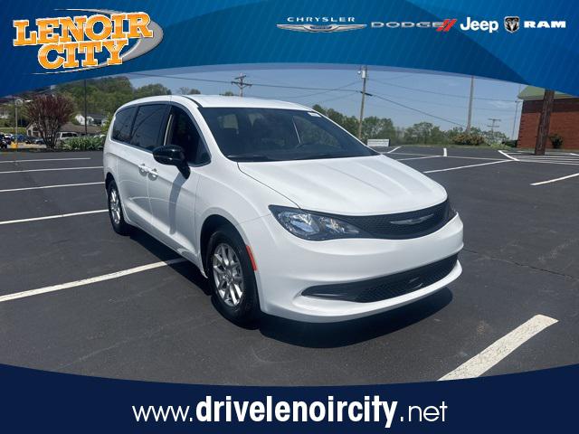 2025 Chrysler Voyager VOYAGER