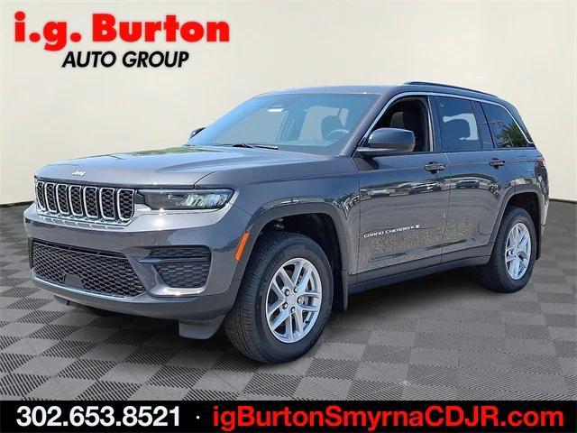 2025 Jeep Grand Cherokee GRAND CHEROKEE LAREDO X 4X4