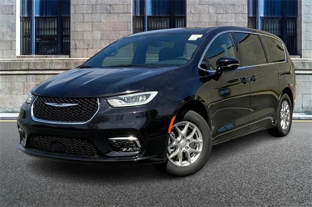 2025 Chrysler Pacifica PACIFICA SELECT