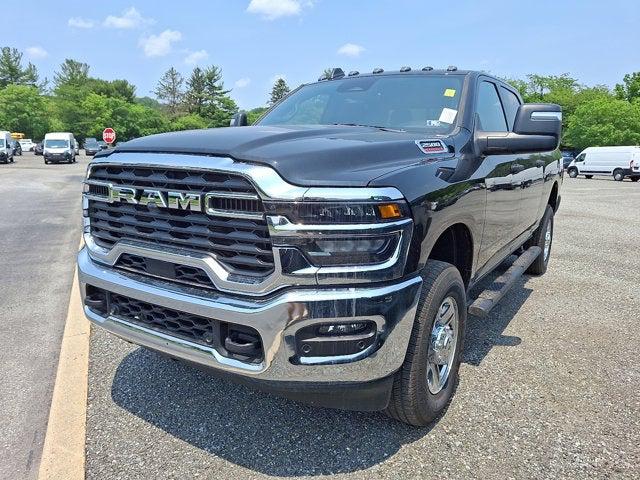 2025 RAM Ram 2500 RAM 2500 TRADESMAN CREW CAB 4X4 64 BOX