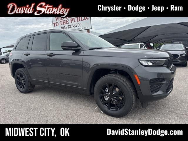 2025 Jeep Grand Cherokee GRAND CHEROKEE ALTITUDE 4X4