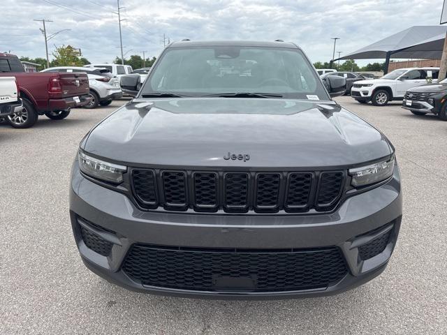 2025 Jeep Grand Cherokee GRAND CHEROKEE ALTITUDE 4X4