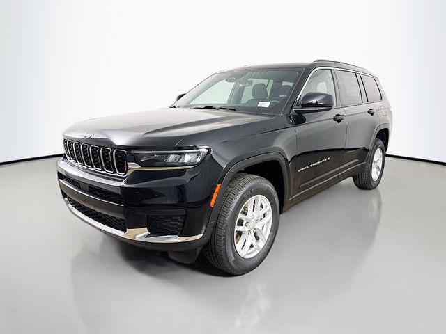 2025 Jeep Grand Cherokee GRAND CHEROKEE L LAREDO 4X4