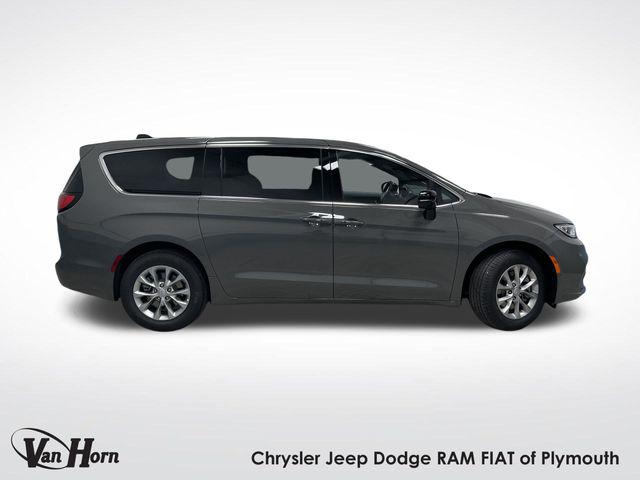 2025 Chrysler Pacifica PACIFICA SELECT AWD