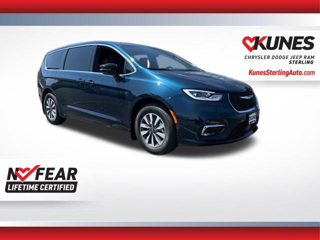 2025 Chrysler Pacifica Hybrid PACIFICA PLUG-IN HYBRID SELECT