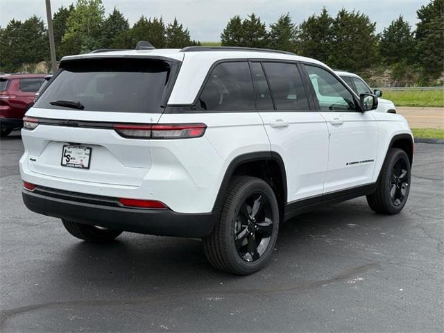 2025 Jeep Grand Cherokee GRAND CHEROKEE ALTITUDE 4X4