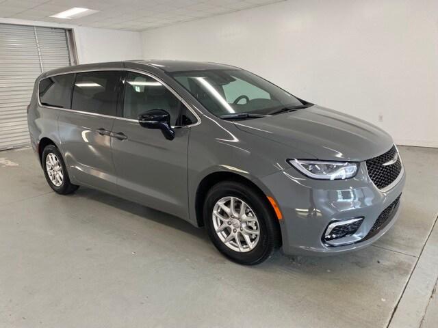 2025 Chrysler Pacifica PACIFICA SELECT