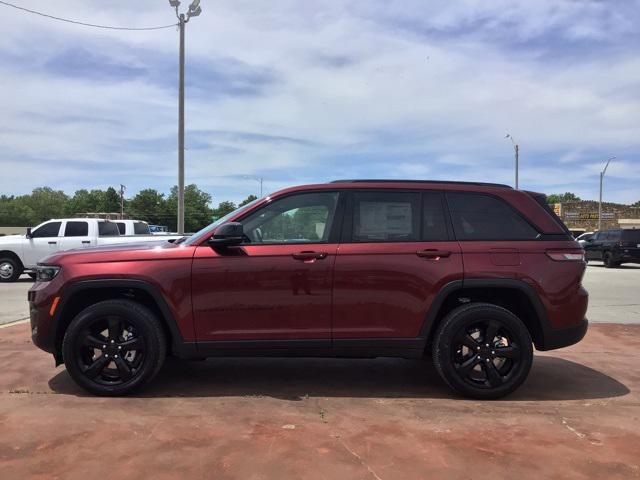 2025 Jeep Grand Cherokee GRAND CHEROKEE ALTITUDE X 4X2