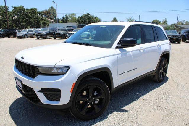 2025 Jeep Grand Cherokee GRAND CHEROKEE ALTITUDE X 4X4