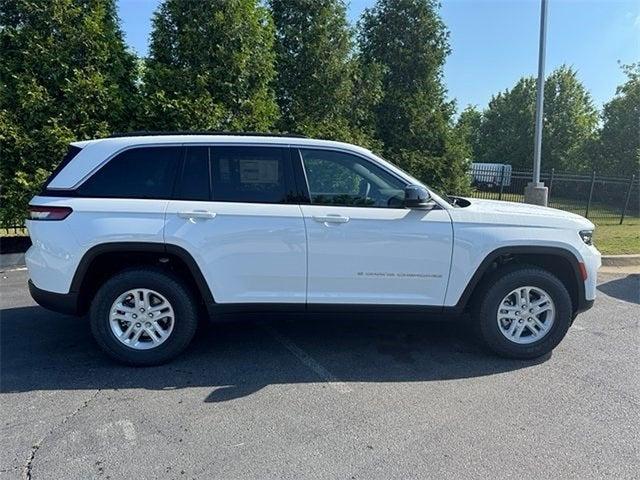 2025 Jeep Grand Cherokee GRAND CHEROKEE LAREDO 4X4