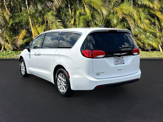2025 Chrysler Voyager VOYAGER